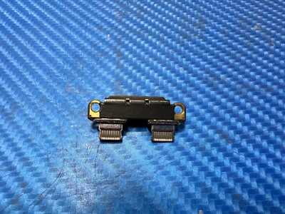 MacBook Pro A1990 15'' Mid 2018 MR932LL/A Thunderbolt I/O Board 923-02497
