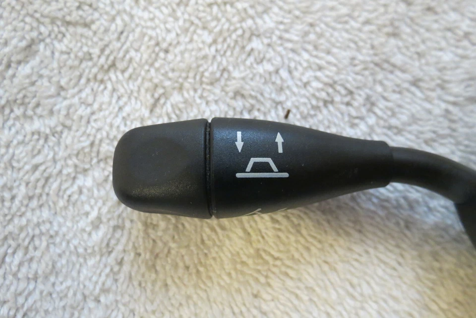 06 2006 Mercedes CLS500 Steering Column Tilt Switch A1715402945 OEM 3382W - Image 2 of 4