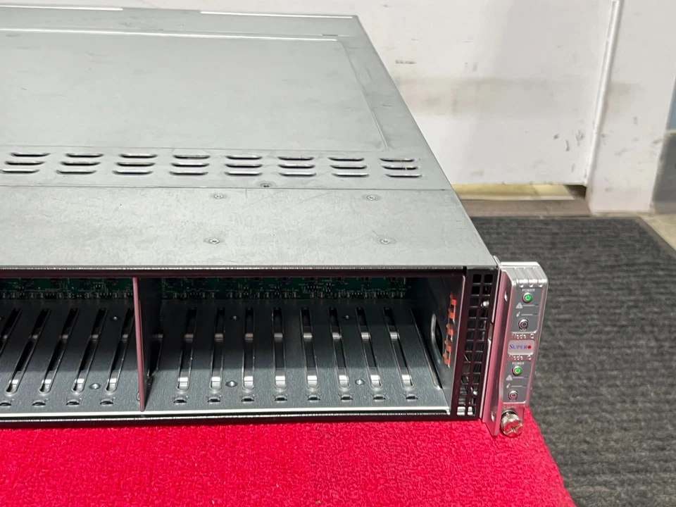 Supermicro 2027TR-HTRF 4-Node Server w 288GB Total RAM & 8x Intel E5-2640 CPU - Image 4 of 4