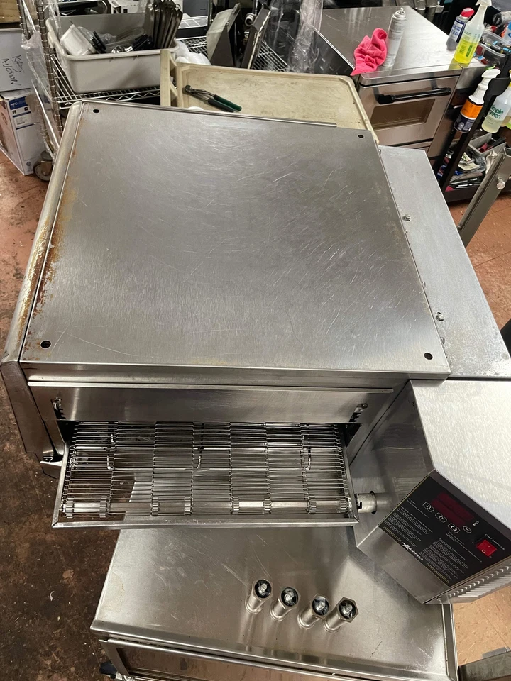 Horno eléctrico para pizza Star UM1833A Ultra-Max con transportador de impacto usado 208 V Foto 4 de 4