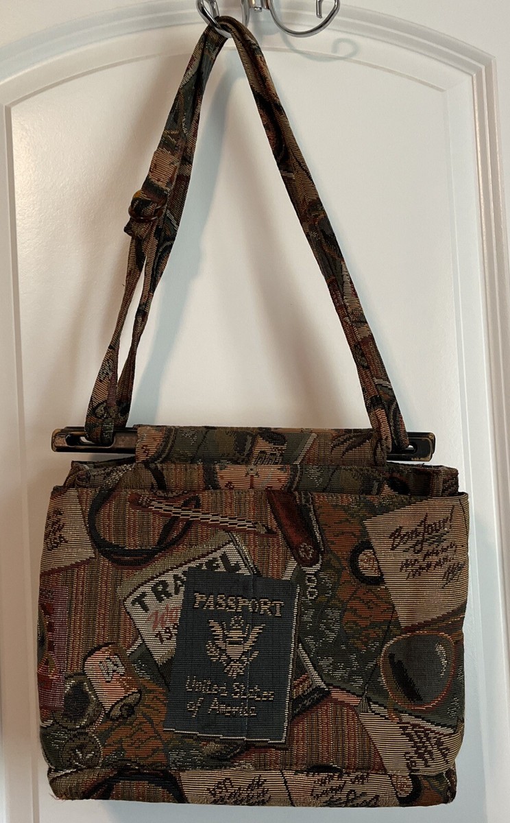 CCU TOBY’ WIDE SHOULDER BAG CCU TOBY' WIDE SHOULDER BAG [SHEEP SKIN / NAVY] - Fresh