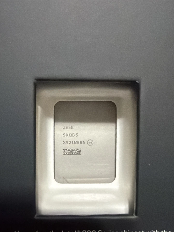 Procesador Intel® Core™ Ultra 9 para equipos de sobremesa 285K 24 núcleos (8 núcleos P + 16 núcleos E) hasta Foto 3 de 3