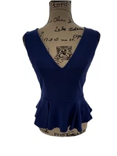 Bebe Medium Womens Top Blue Scoop V- Neck Stretch Sleeveless