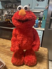 Mattel 2005 Sesame Street T.M.X. Tickle Me Elmo 15" Interactive Toy