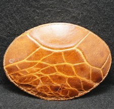 XE01137 REALLY NICE VINTAGE 1970s  LEATHER ARTWORK  UNISEX FASHION BELT BUCKLE