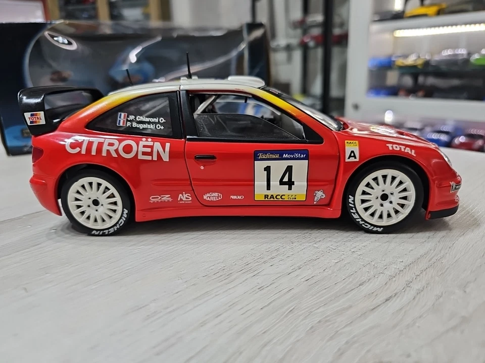 Citroën Xsara T4 WRC 2001 Rallye Catalunya-Costa Brava #14 P. Bugalski  1:18... - Immagine 4 di 4