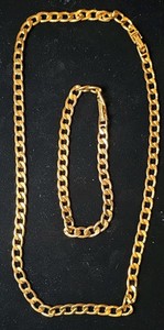 Authentic Vintage Matching Gold Plated Avon Link Necklace & Bracelet Women's Jewelry Set