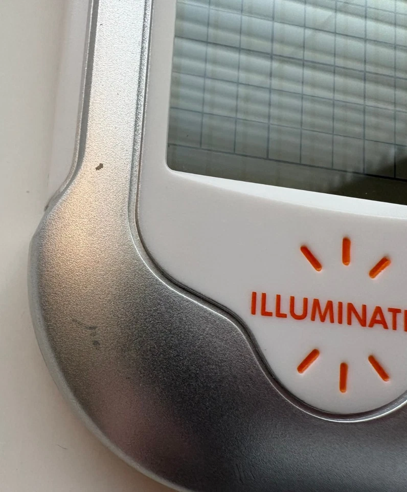 Juego electrónico portátil iluminado Sudoku Techno Source 2005 Foto 2 de 4