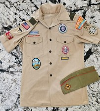 Boy Scouts of America Uniform Shirt Youth Medium Khaki Short Sleeve Patches BSA