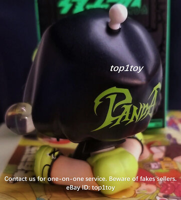 POP MART TRAVELLER フィギュア s-l400.jpg