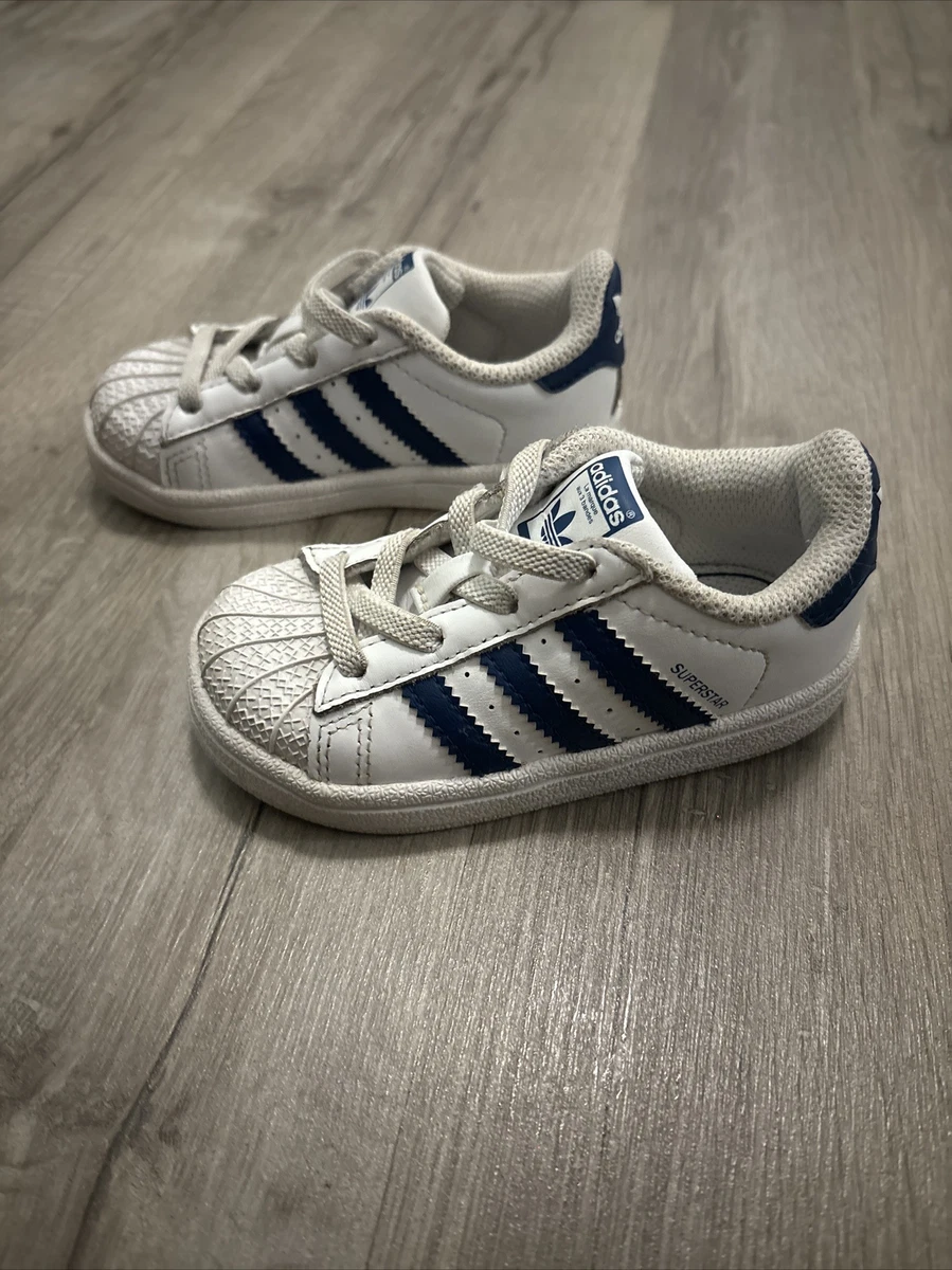 Toddler white adidas best sale trainers