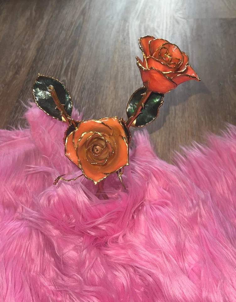 Rosa Forever chapada en oro Foto 3 de 4