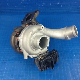 Turbolader NISSAN Navara Pathfinder 2.5 DCI 140kW 190 PS 53039700337 53039700210