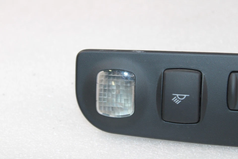 Lamborghini Gallardo, Spyder, LP550, luz interior cabina, usado, P/N 407947111 Foto 4 de 4