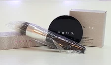 Mally Flawless Finish Transforming Effect Foundation Tan with Full Size Brush