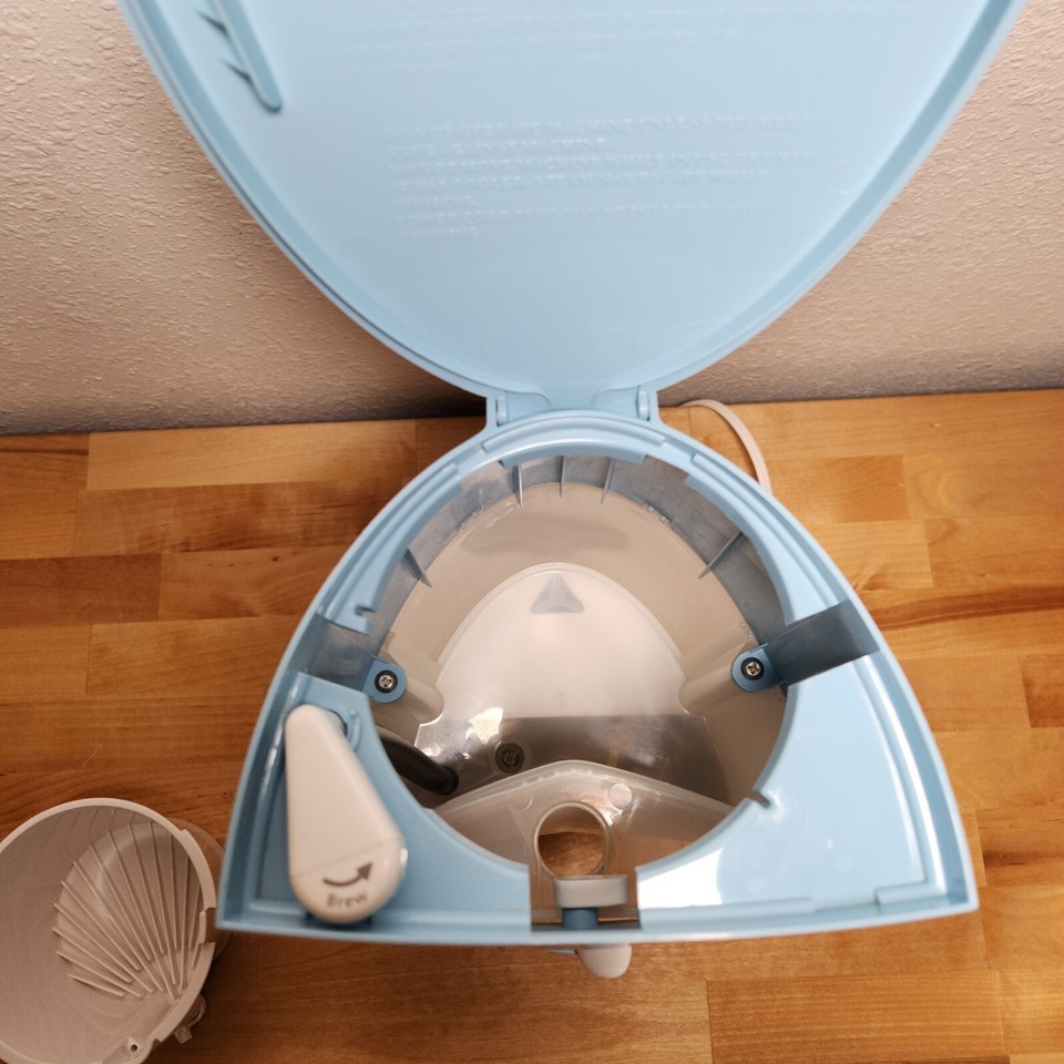 Mr. Coffee Iced Tea Maker Light Blue Model TM50P 3 Quart with Coffee