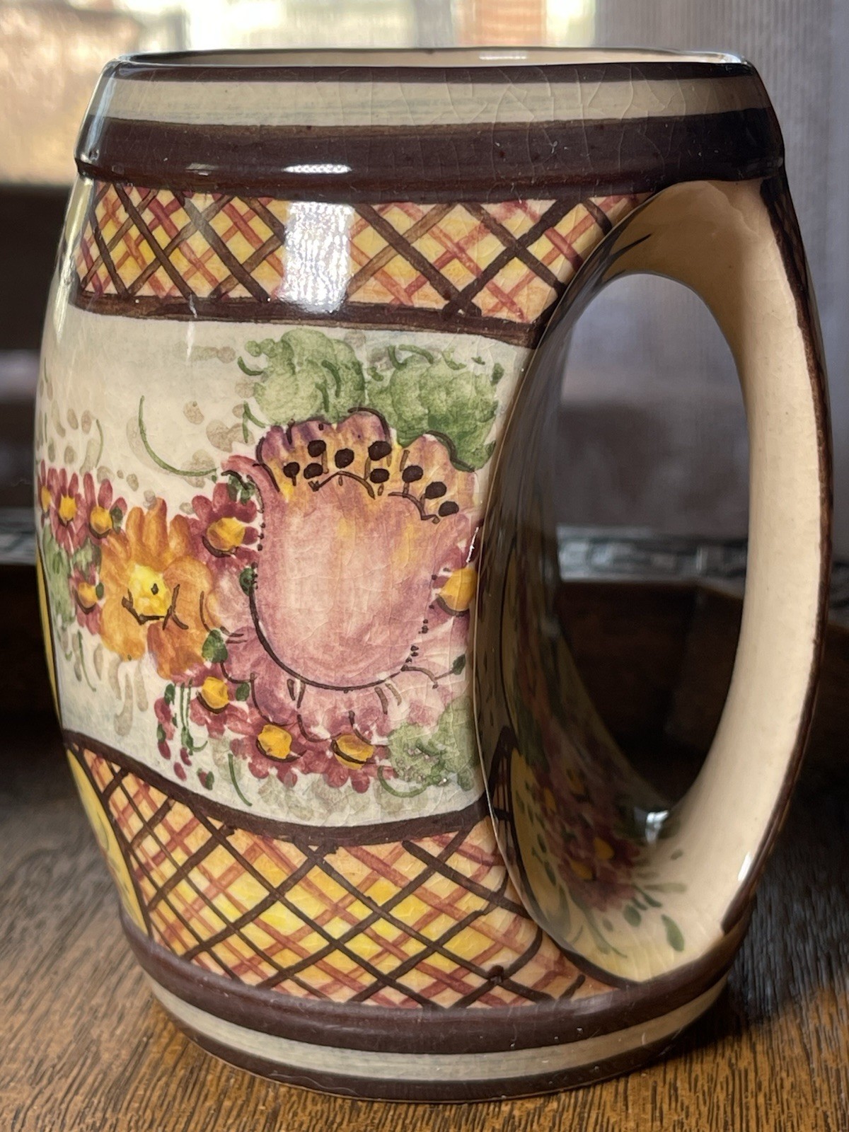 2 Gorgeous Vintage Italian Pottery Hand Painted Mugs