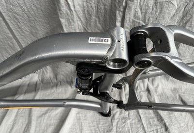 Giant Trance X2 MTB Frame XL 26” 135mm QR Disc Fox Float RP2