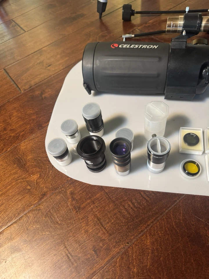 Celestron C90mm Maksutov Spotting Scope #52265 with Heavy Duty Tripod + Extra’s - Image 3 of 4