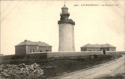Lighthouse Ile d'Ouessant Collect. Villard, Quimper c1900s-10s Vintage Postcard
