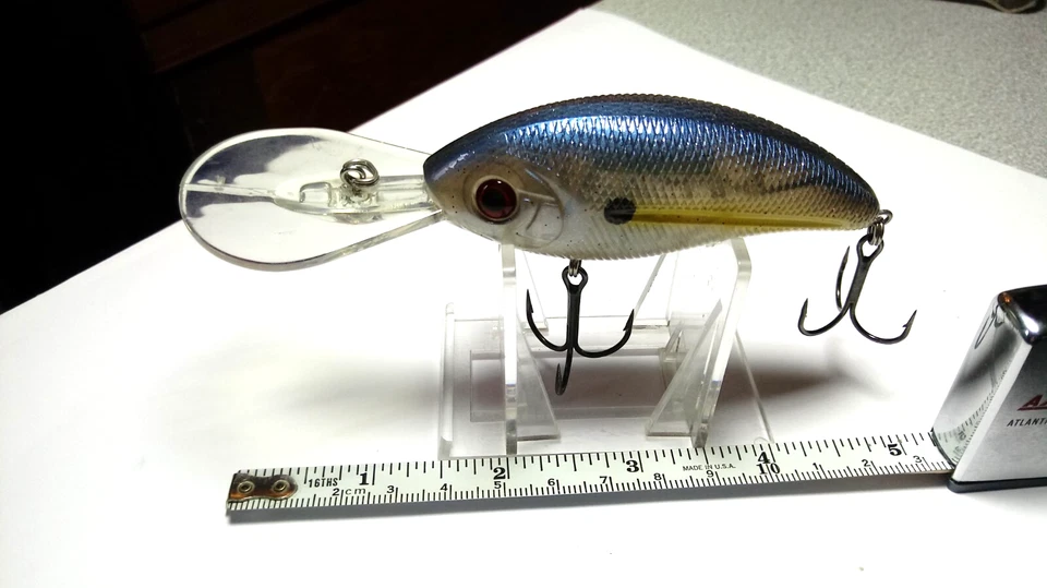 LIVINGSTON==rare== #3, DIVEMASTER, 3 1/4" BODY, 4 3/4"OA, CHART. SHAD ,MARKED - Image 3 of 3