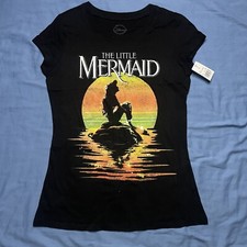 New THE LITTLE MERMAID Women  s Fitted T-Shirt Large ARIEL Sitting On Rock Disney