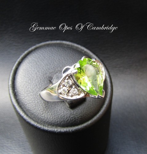 9ct White Gold Peridot and Diamond Ring Pear Cut Size N 3.11g Certified 9k - Picture 3 of 11