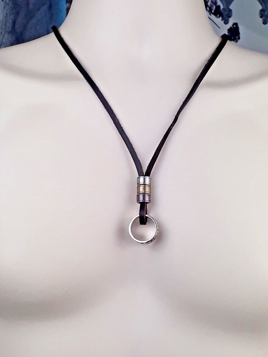 Mens Boys Unisex Brown Leather Pendant Necklace Ring Shape Mens Boys Unisex Brown Leather Pendant Necklace Ring Shape