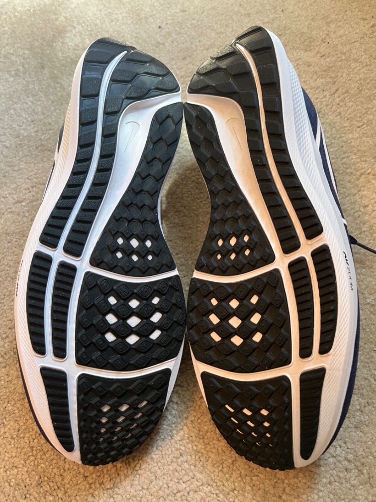 nike tennis shoes size 15