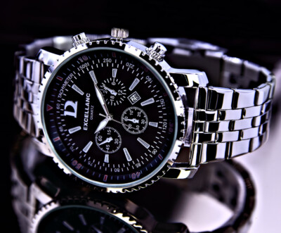 Excellanc Herren Armband Männer Uhr Schwarz Silber Farben Datum Edelstahl SI-BK