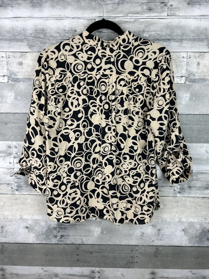 David Brooks Women’s Medium Linen Blend V Neck 3/4 Sleeve Blouse - Image 2 of 4