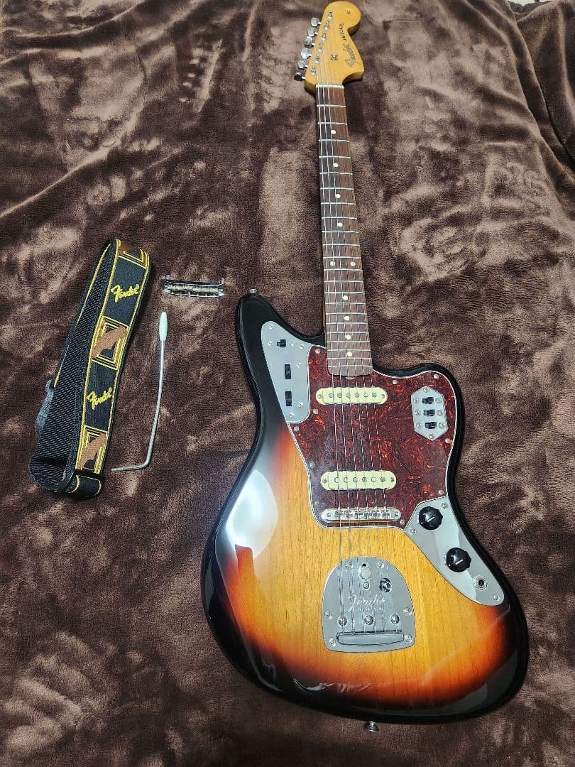 ギター Fender MEX Vintera 60s Jaguar 3ST Custom Fender Mex Vintera 60S Jaguar 3St Custom Safe delivery from Japan