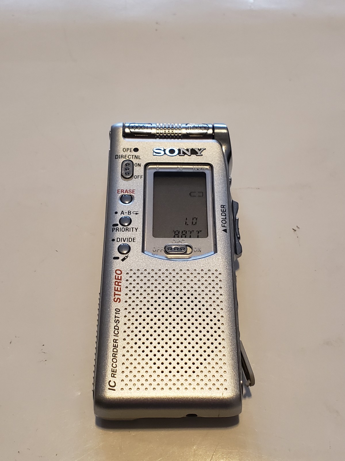 &ndash; Ic Recorder &ndash; No Accessories &ndash; Powers On