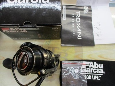 Abu Garcia ROXANI 2500SH Spinnrolle mit Box und Zubehör