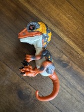 Fingerlings Untamed Raptor Blaze Veoliciraptio Orange Black WORKING