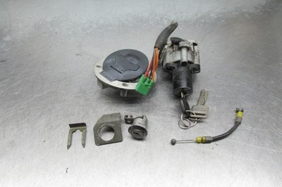 Suzuki GSX1300R Hayabusa Gen 1 Gas / Benzin / Tankdeckel / Zündschloss und Schlüssel
