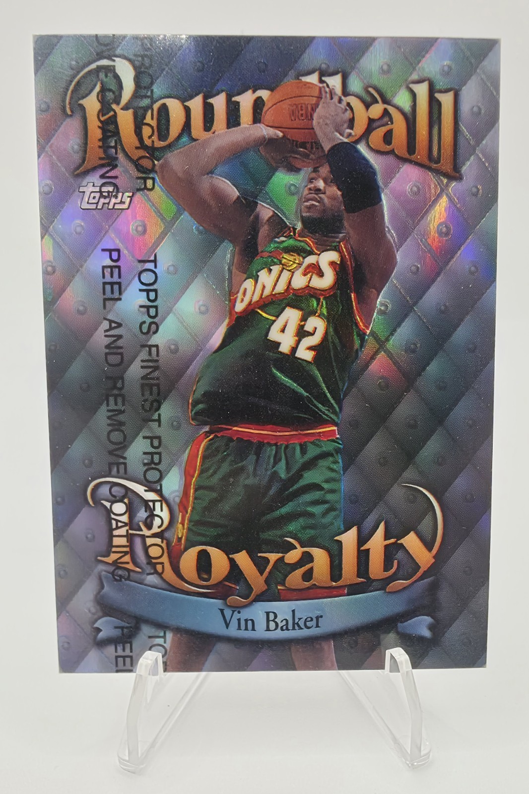 Vin Baker Refractor, w/Coating #R20 Basketball Cards 1998 Topps Roundball Royalty trading card — raw and PSA graded price guide