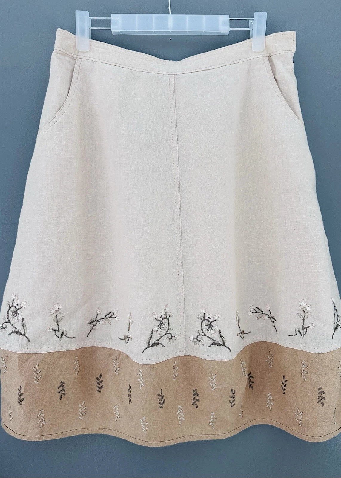 J JILL womens 10 Embroidered 100% Linen A-line SKIRT Natural Boho Beach