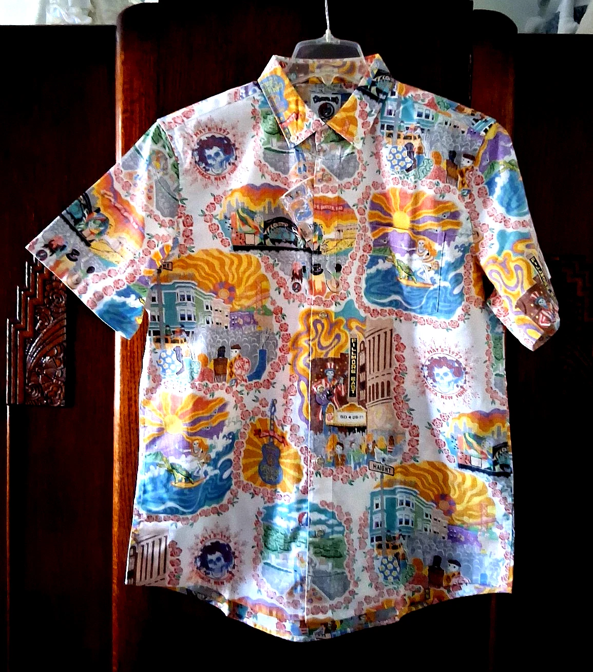 Reyn Spooner Men's "GRATEFUL DEAD LEGENDARY SHOWS" NWT TAILORED FIT White Shirt
Opens in a new windo