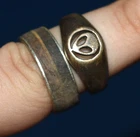 Two Vintage Sterling Silver Alien Rings 6.4 Grams