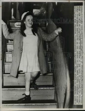 1947 Press Photo Sally Ann O'Leary after visit to Our Lady of Lourdes shrine