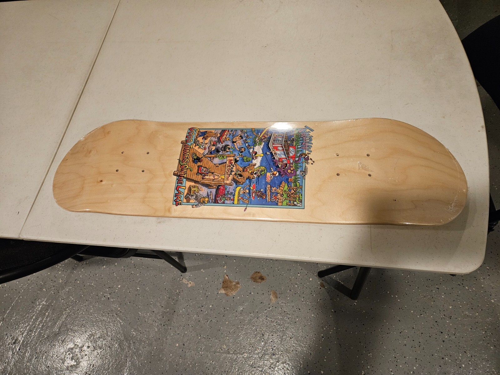 Findlay Skateboard Deck - Good times on the lake - New, in plastic-image