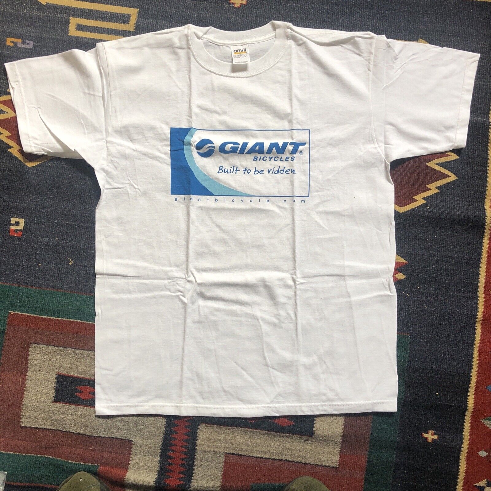New-Old-Stock GIANT BICYCLES T-Shirt • and#034;Built to be Riddenand#034; L or XL eBay