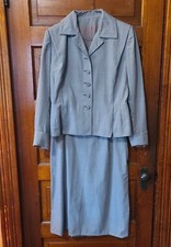 1940s/1950s Gray Wool Schuster's Milwaukee Skirt Suit Size L