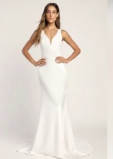 Ivory wedding dress. Absolutely stunning. NWT