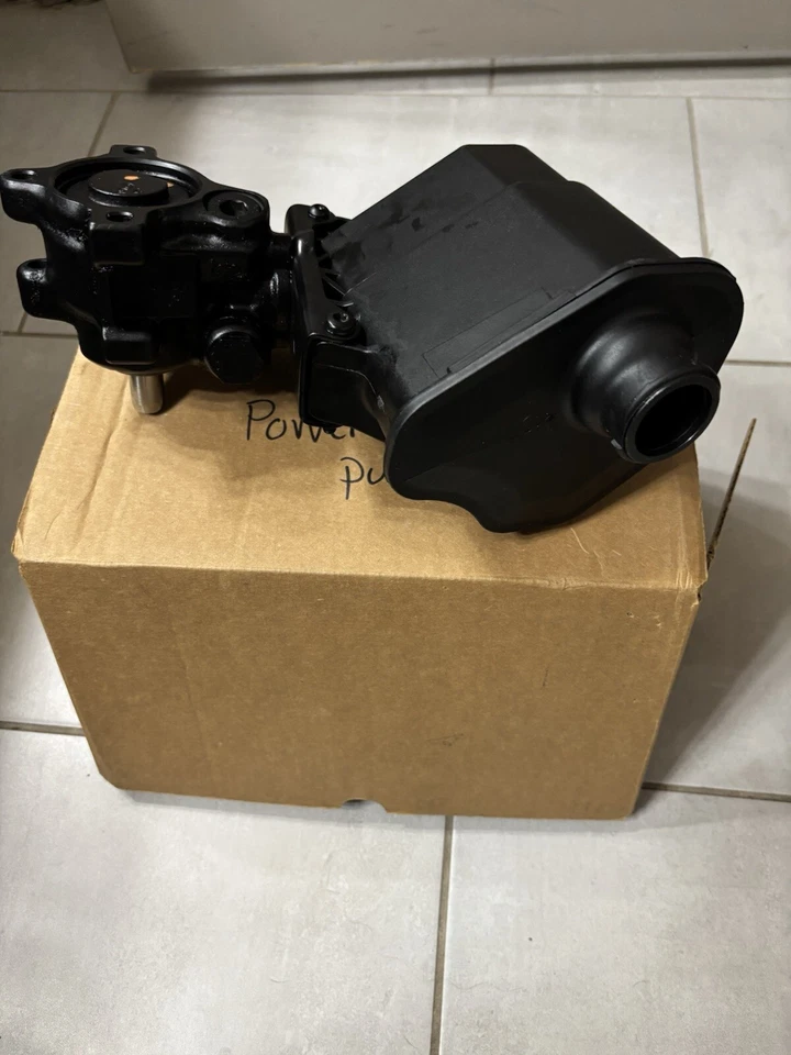 Bomba de dirección asistida Dodge Ram Foto 3 de 3