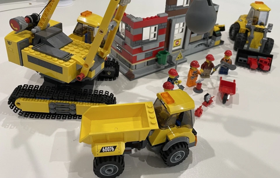 LEGO®|City|Demolition Site|60076|USED 100% Complete w/Instructions|FREE SHIPPING - Image 3 of 4