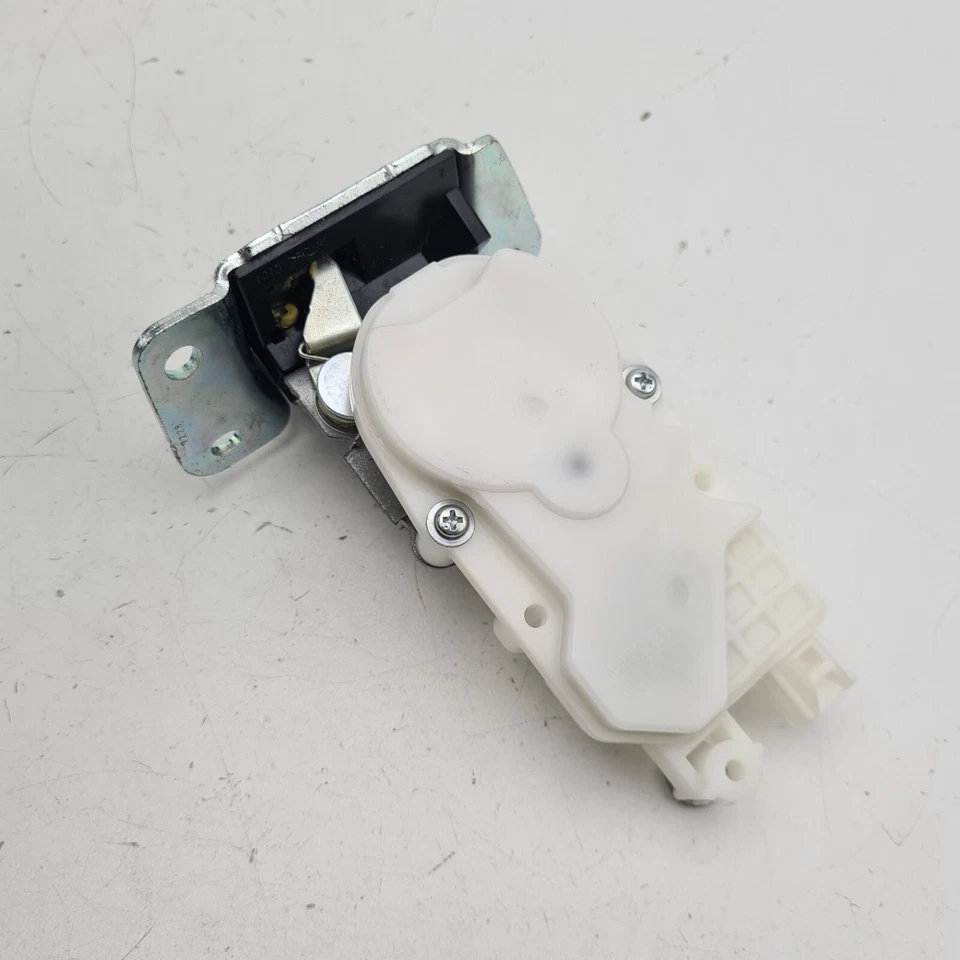 Mitsubishi Outlander Tailgate Lock Latch Mechanism ZG-ZH 11/06-10/12 - image 4 of 4