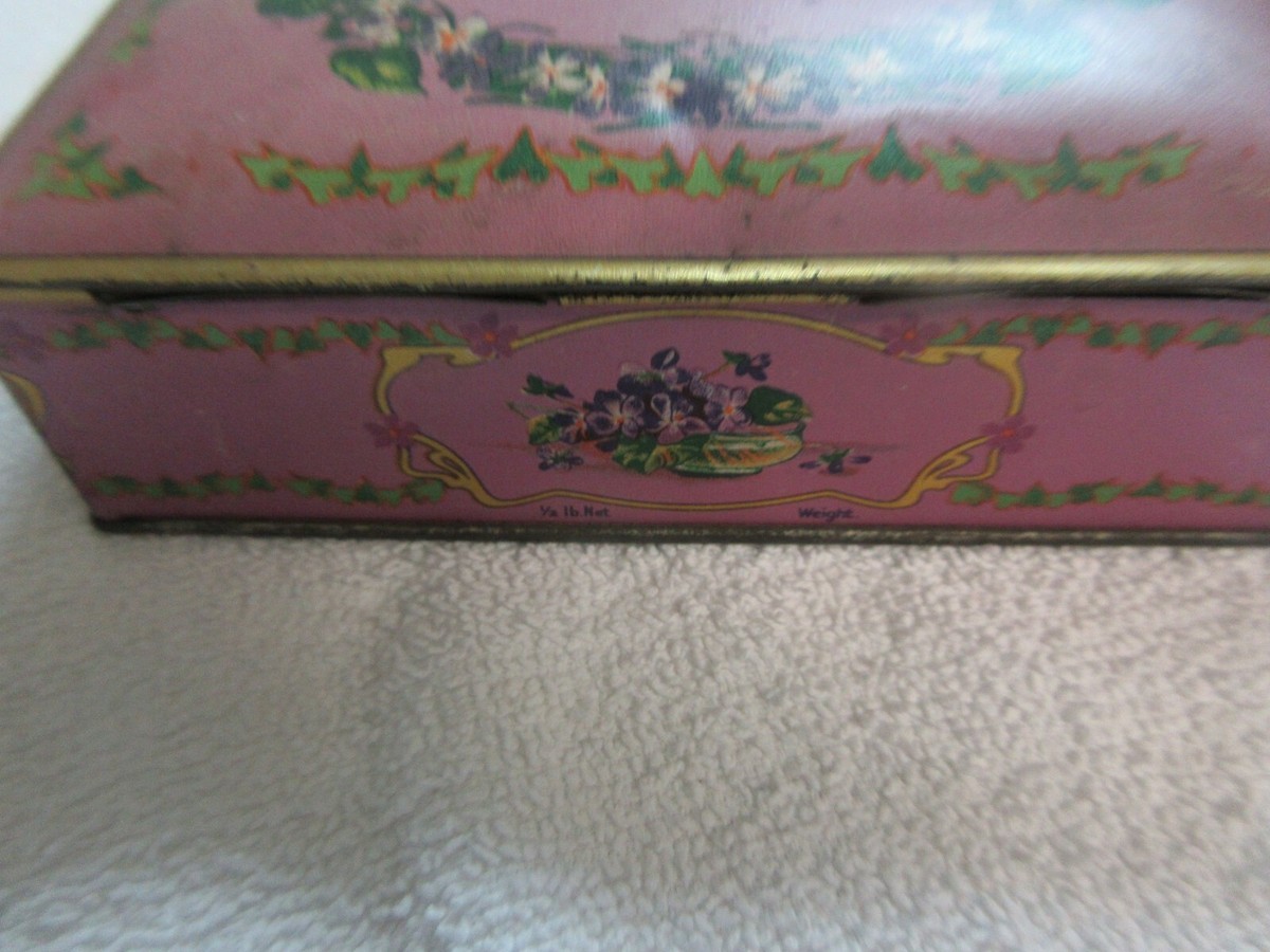 TIN , Vintage Louis Sherry New York / Paris Keepsake Tin