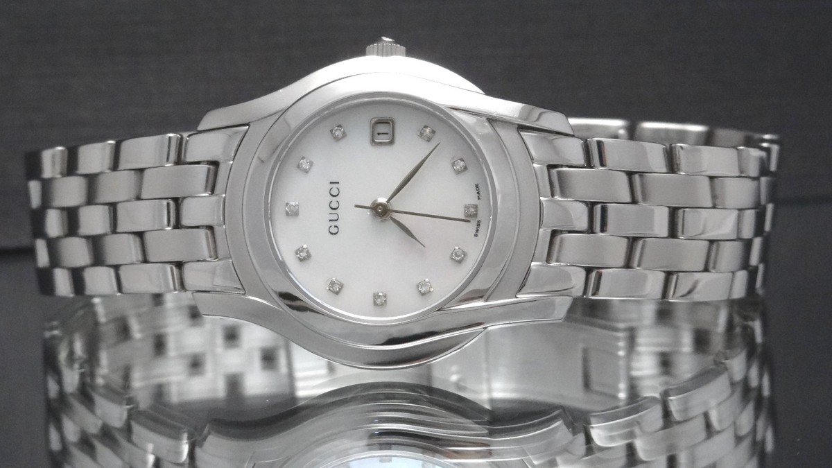 Gucci YA055501 Diamond Mother-of-Pearl Dial 5500L Series Women's